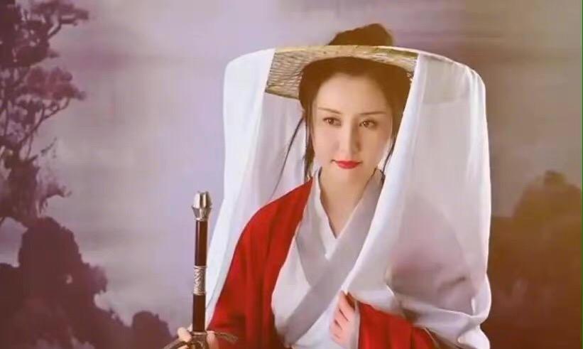 Không thể nhận ra Mỹ nhân cổ trang Thư Sướng với nhan sắc biến dạng-3