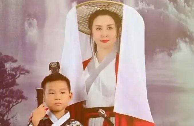 Không thể nhận ra Mỹ nhân cổ trang Thư Sướng với nhan sắc biến dạng-6