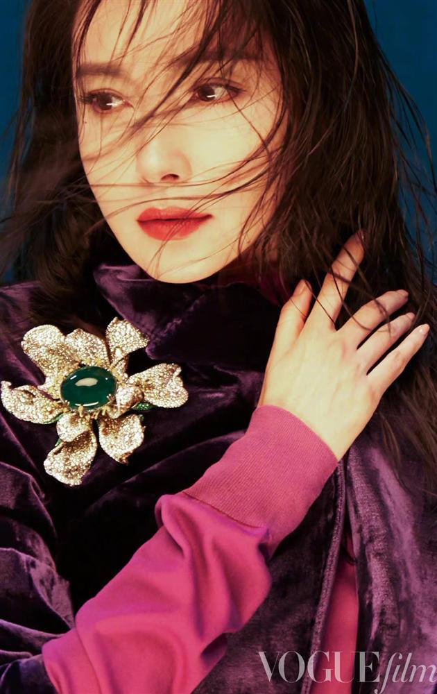 ẢNH GÂY LÚ: Đây là Lý Băng Băng, Dương Mịch hay Trương Hinh Dư?-1