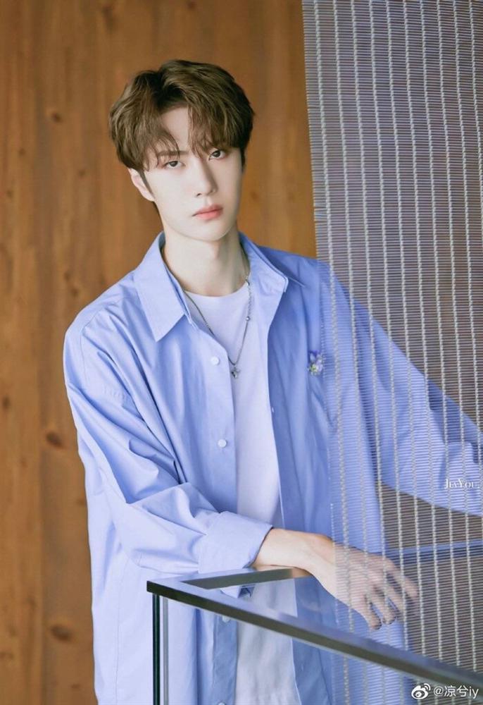 Khán giả đòi bỏ phim khi hay tin Vương Nhất Bác đóng chung với Triệu Lộ Tư-7