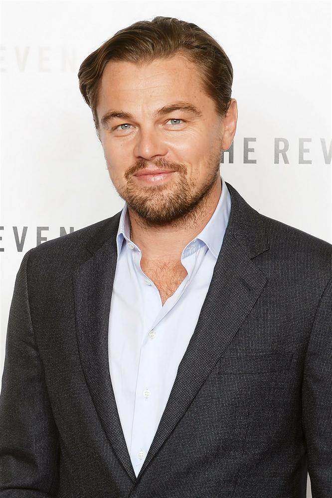 Tài tử Titanic Leonardo DiCaprio lộ thân hình béo ú, xập xệ ở tuổi 46-4