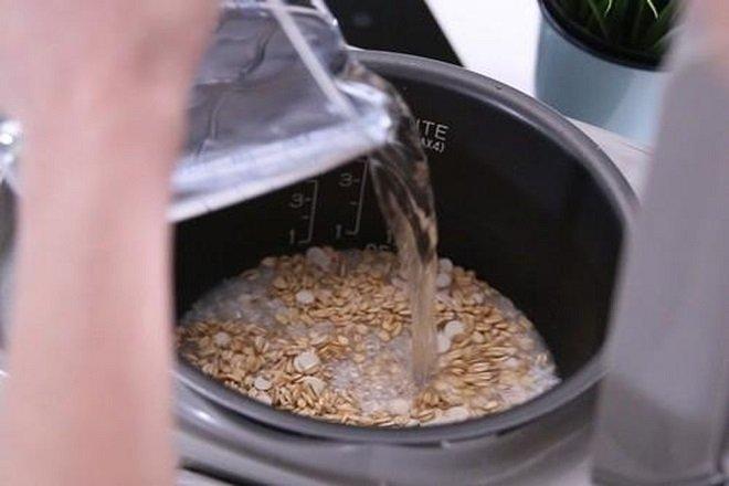 Ngày nào cũng nấu cơm nhưng bạn đã biết mẹo để cơm thơm ngon, dẻo, không bị nát chưa?-3