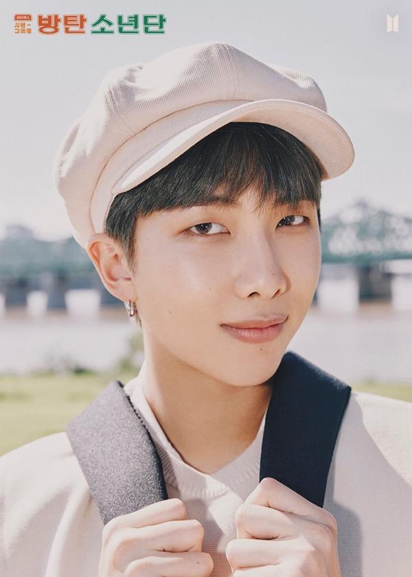 BTS rủ nhau hóa thân mỹ nam xe bus, fan hú hét các anh đi chuyến nào?-6