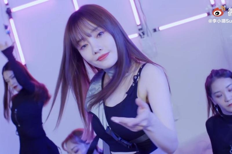 Mỹ nhân Hoa ngữ tất bật săn hàng giảm giá ngày 11/11-1