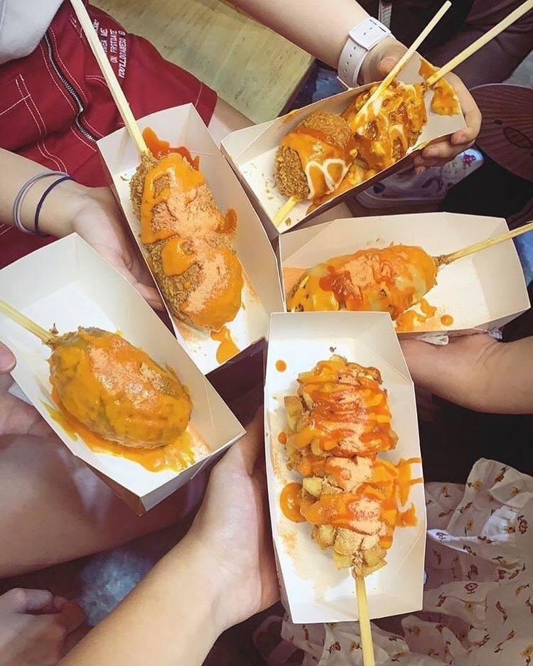 List những món ăn vặt sang chảnh cho team mới nhận lương đầu tháng-7