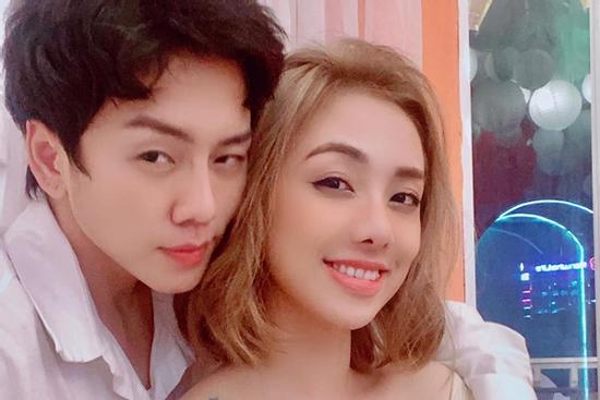 Quãng thời gian khó khăn của Miko Lan Trinh và người tình chuyển giới