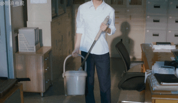 Hóa lao công lam lũ, Triệu Lệ Dĩnh vẫn được khen nhờ đôi mắt sáng ngời-1