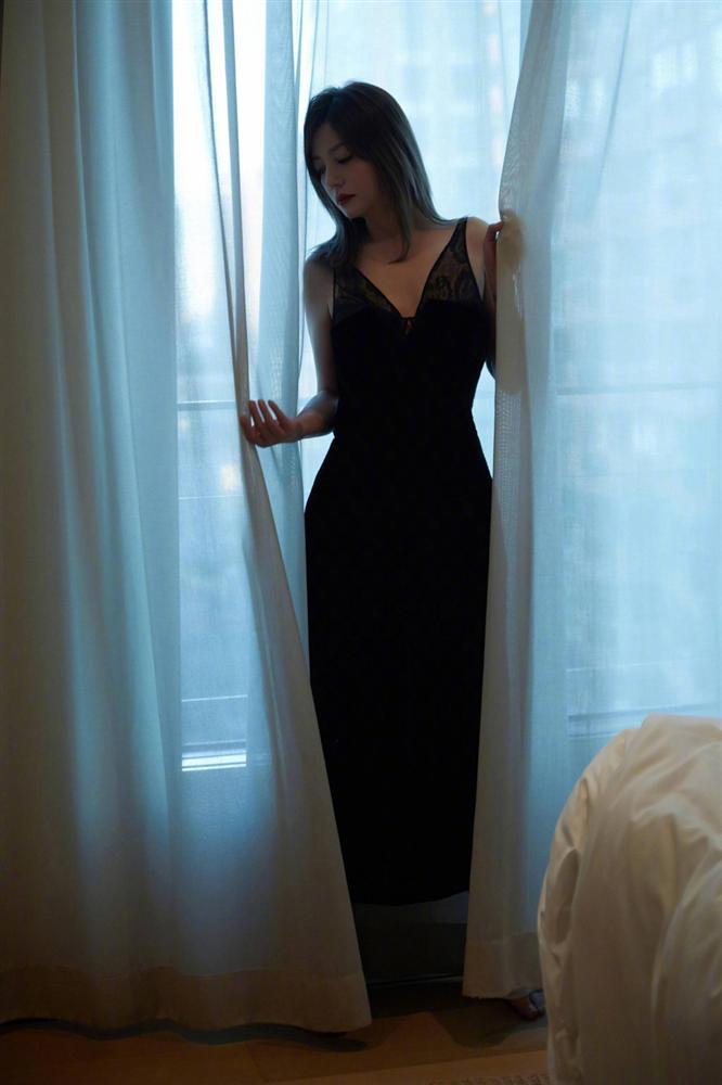 Triệu Vy gợi cảm khó cưỡng sau tin đồn có tình nhân trẻ-5