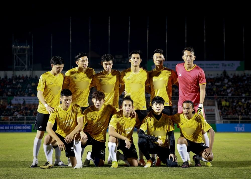 Jack ghi bàn thắng, đóng góp 250 triệu sau trận bóng đá vì miền Trung-2