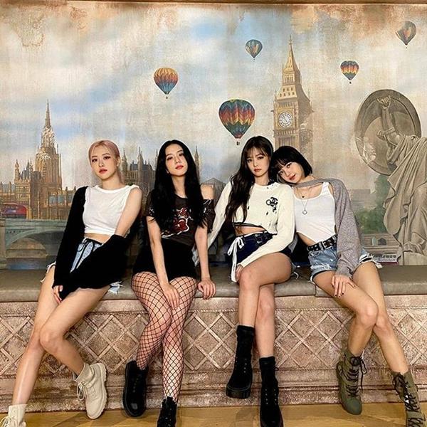 BLACKPINK đoạt ngôi vương BXH Bloomberg nhưng tiêu đề bài viết gây phẫn nộ-2