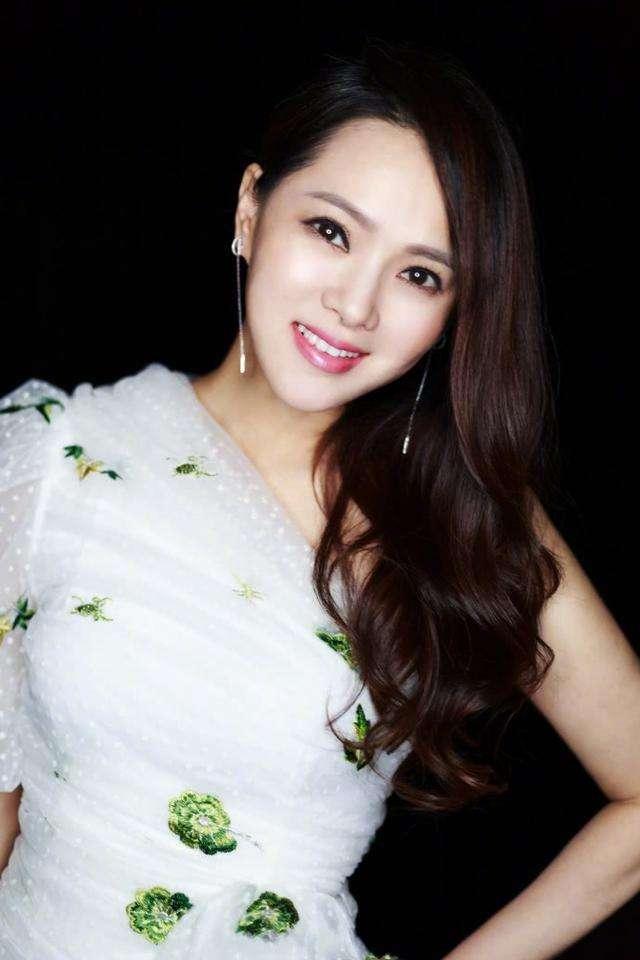 Mỹ nhân Hoa ngữ chốt 900 đơn hàng trong dịp lễ độc thân 11/11-6