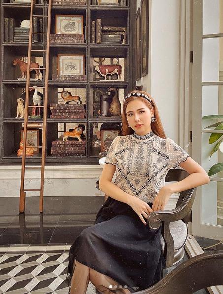 Cuộc sống sang chảnh chỉ ăn và du lịch của Phanh Lee sau kết hôn-3