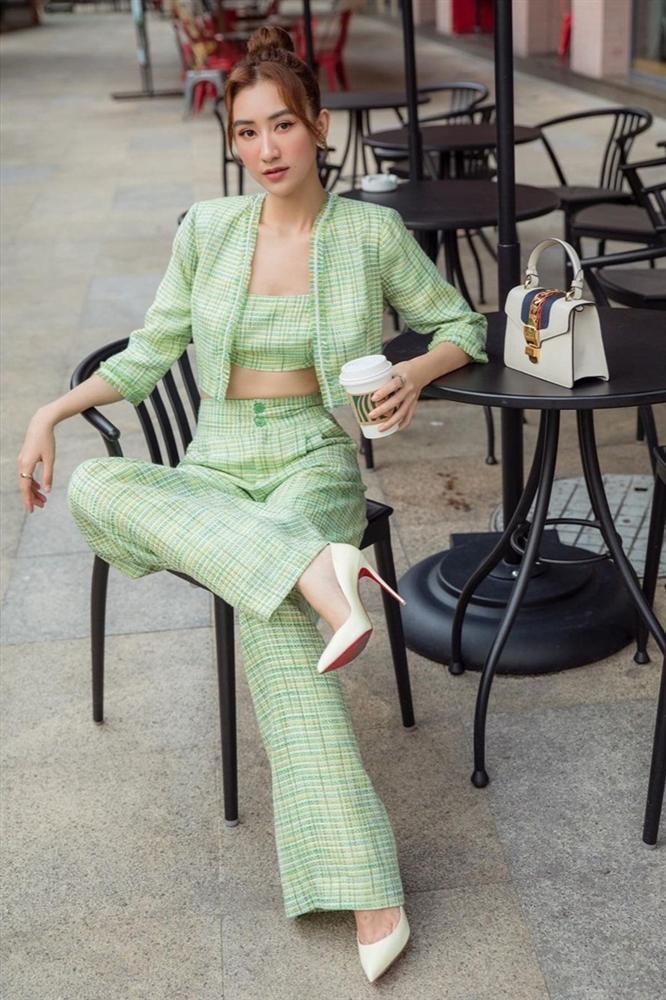 Hà Thu lăng xê xu hướng tweed - Ninh Dương Lan Ngọc khoe dáng cực nuột-2