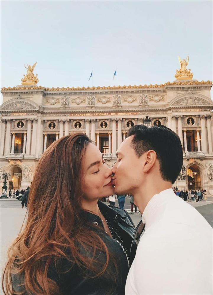 Hồ Ngọc Hà mừng sinh nhật Kim Lý: Chưa từng nói về ai tình hơn thế!-1