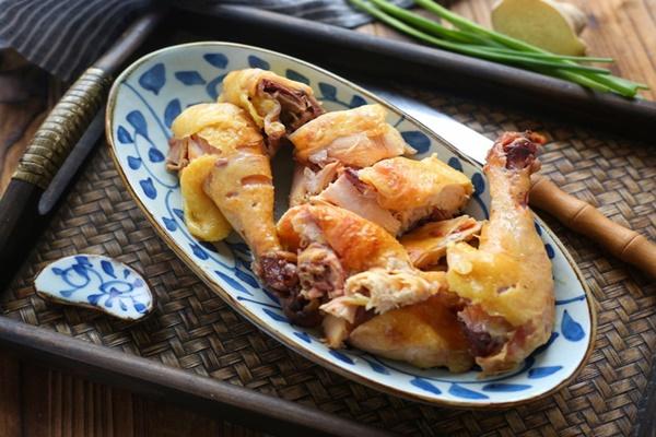 Món gà nướng lu đất trên đường phố Đài Loan-1