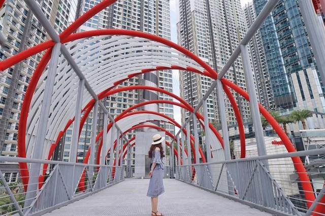 Có ngay 7749 kiểu ảnh sống ảo tại những cây cầu nổi tiếng nhất Sài Gòn-11