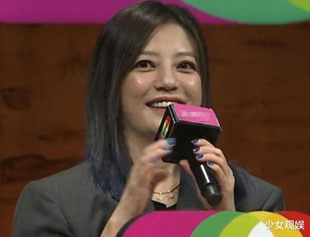 Nhan sắc thật Triệu Vy bị bóc trần: Da chảy xệ, không lung linh như ảnh trên mạng-6