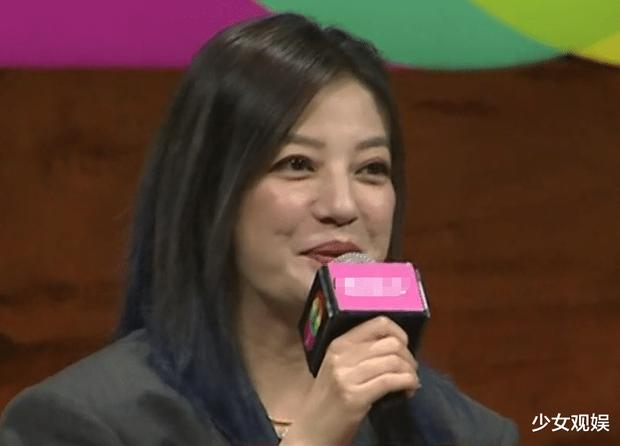 Nhan sắc thật Triệu Vy bị bóc trần: Da chảy xệ, không lung linh như ảnh trên mạng-9