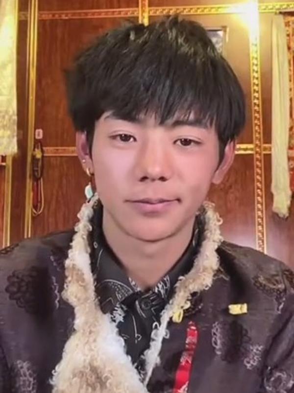 Netizens Trung rần rần với boy dân tộc được mời tham gia Sáng Tạo Doanh-3