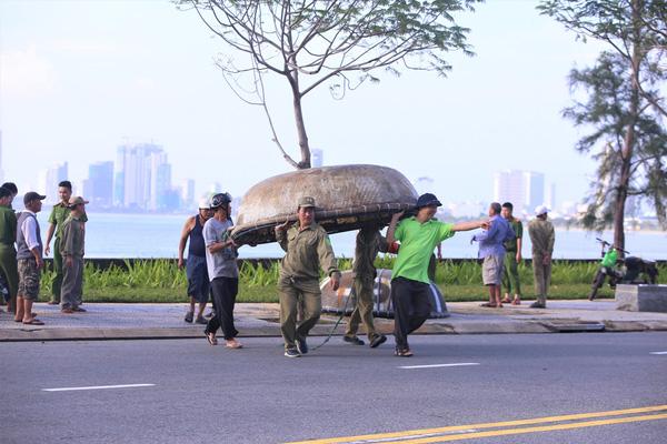 Bão số 13 mạnh lên, giật cấp 17, mở rộng thêm khu vực đổ bộ-2