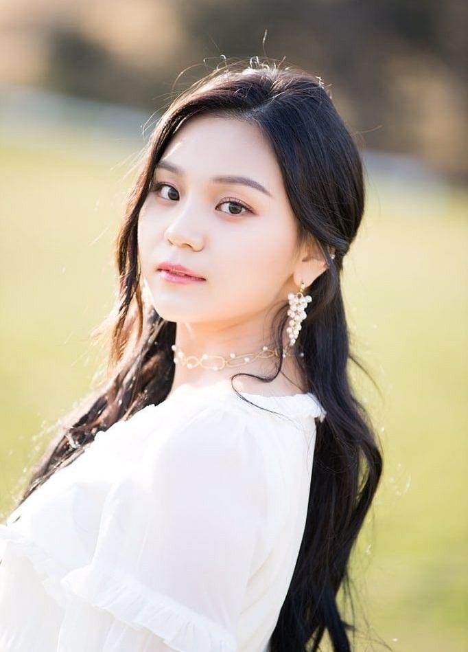 Tử vi thứ Bảy ngày 14/11 của 12 con giáp: Sửu tình cảm tẻ nhạt, Thìn dễ bị lừa dối-1