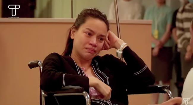 HOT: Full clip khoảnh khắc Hồ Ngọc Hà ngồi xe lăn òa khóc khi nhận lời cầu hôn của Kim Lý-2