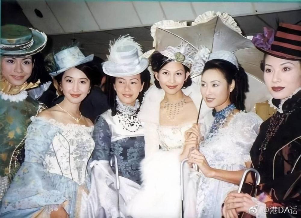 Số phận trái ngược của 6 mỹ nhân TVB đình đám trong một bức ảnh-1
