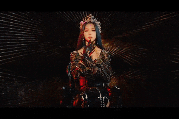 Tân binh thị phi Aespa hết phốt đời tư lại đến bị tố đạo nhái-14