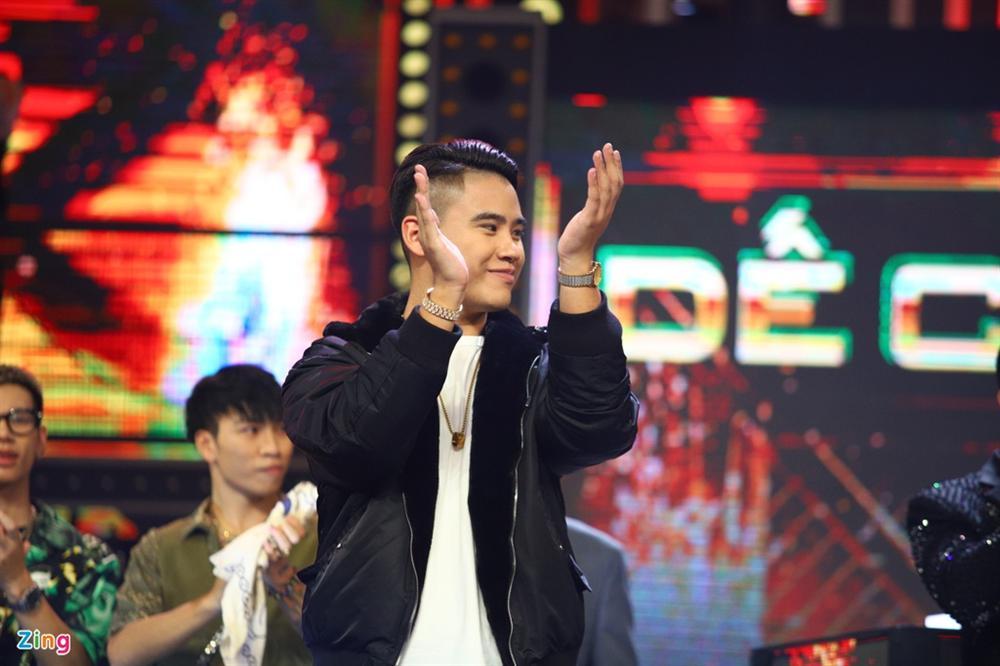 GDucky khóc và hét lớn khi Dế Choắt trở thành quán quân Rap Việt-1