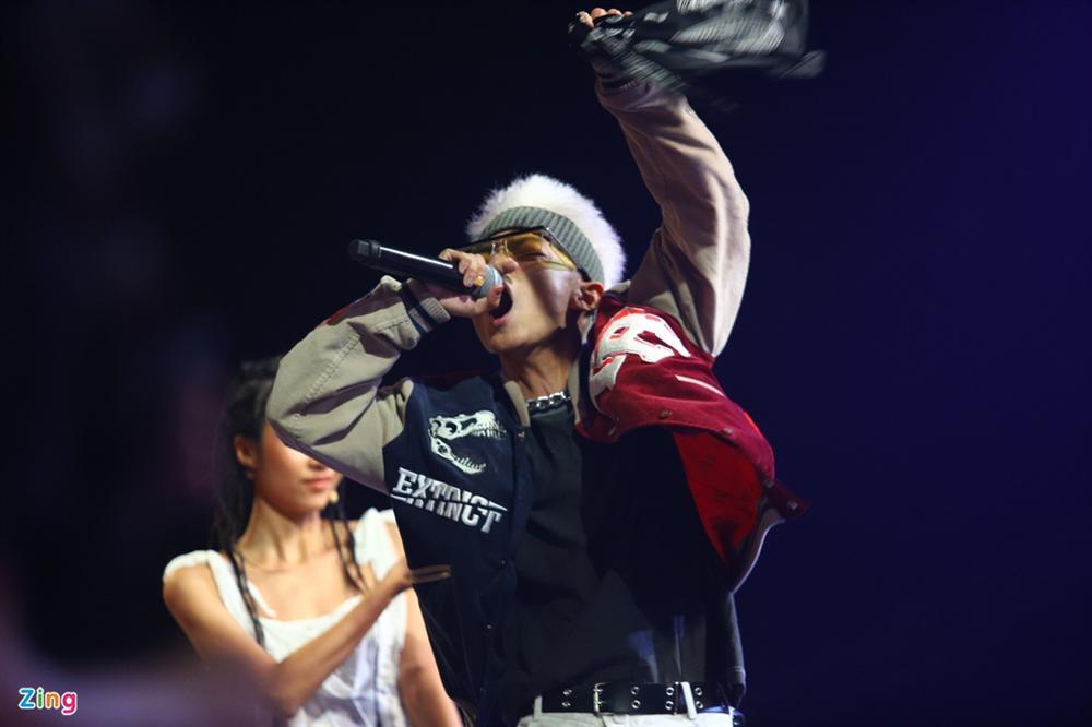 GDucky khóc và hét lớn khi Dế Choắt trở thành quán quân Rap Việt-13