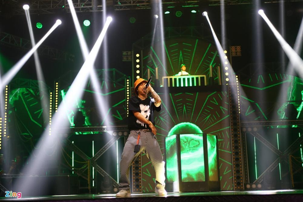 GDucky khóc và hét lớn khi Dế Choắt trở thành quán quân Rap Việt-14