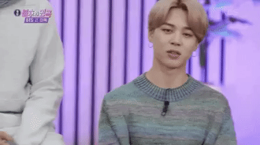 Cách lên highnote đặc biệt của Jimin trên sân khấu BBMA 2018 khiến fan vừa thương vừa cười té ghế-3