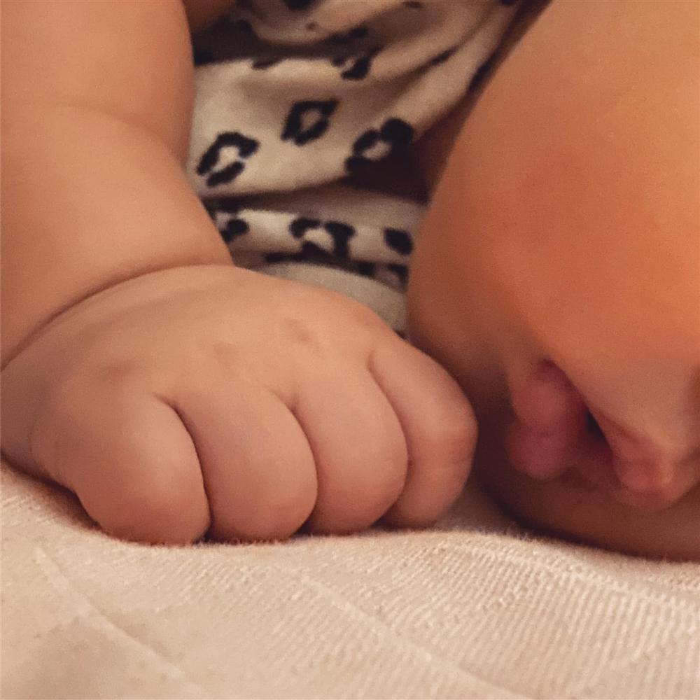 Ngoại hình con gái Cường Đô La khi tròn 3 tháng tuổi-4