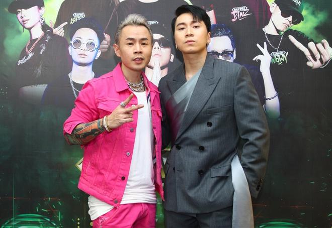 Karik diện cả cây Dior đắt đỏ tại chung kết Rap Việt-1