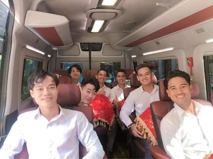 Hình ảnh đầu tiên về đám cưới Công Phượng: Dàn bê tráp toàn gương mặt thân quen-1