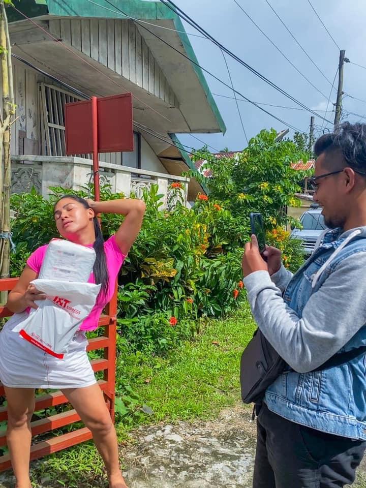 Khi đam mê chụp ảnh nhưng phải đi giao hàng, các shipper nghĩ ra cách xác nhận đơn hàng có 1-0-2-4