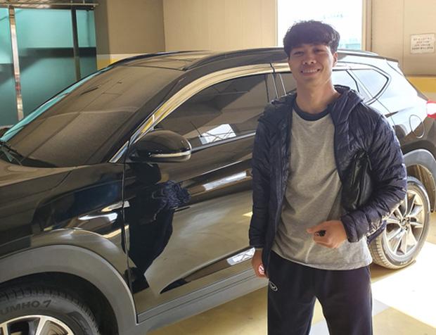 Gia thế, tài sản khủng của Công Phượng - Viên Minh khi về chung nhà-4