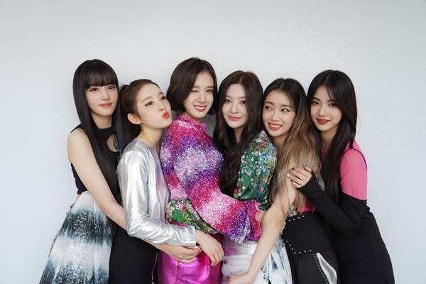 Tân binh STAYC vừa debut chưa đến 1 tuần đã dính nghi án đạo nhái-8