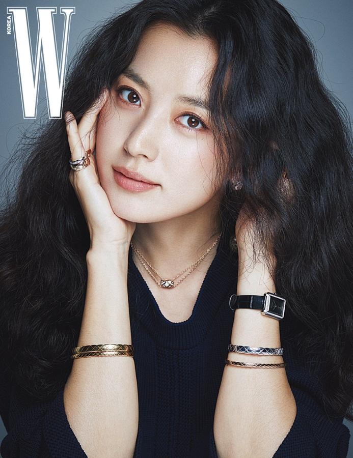 Han Hyo Joo trên tạp chí W KOREA trong chiến dịch 