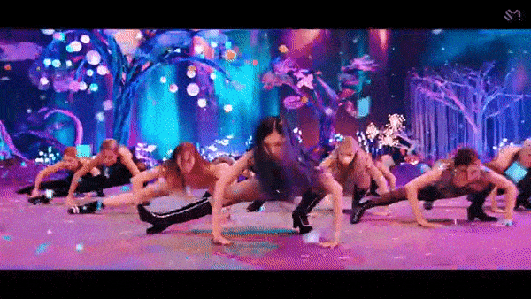 Aespa cực căng trong MV debut, gạt bỏ mác tân binh ít tài lắm tội-4