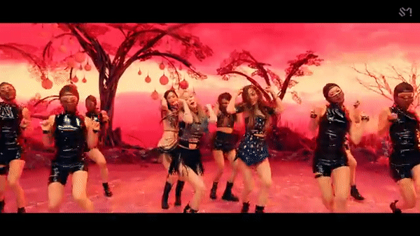 Aespa cực căng trong MV debut, gạt bỏ mác tân binh ít tài lắm tội-5