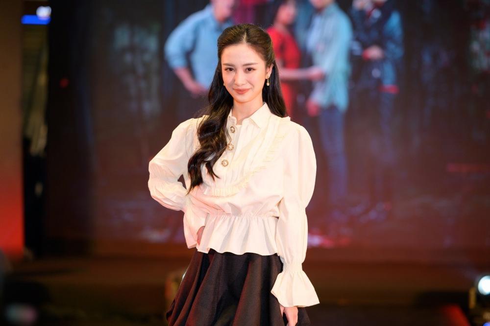 SAO MẶC XẤU: Kỳ Duyên - Minh Triệu bị dìm hàng lộ chân cột đình-6