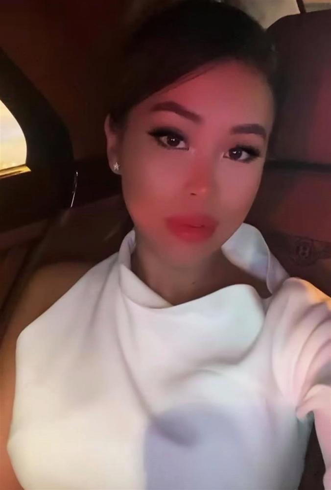 Đẳng cấp rich kid như Tiên Nguyễn: Ăn một bữa tối có giá trên trời với chỉ 1 loại nấm đắt đỏ bậc nhất thế giới-1