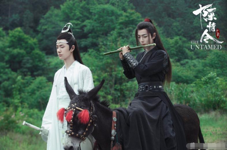 Biến căng: Fan Trần Tình Lệnh và Vương Nhất Bác ẩu đả giữa quán lẩu, lý do nghe qua hết sức kì cục luôn á!-1