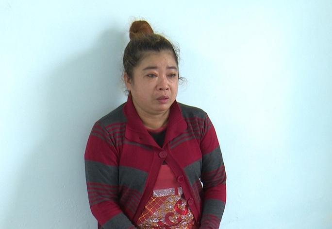 Mẹ chồng cùng con dâu tổ chức đánh ghen, bắt nhốt nữ tiếp viên-1