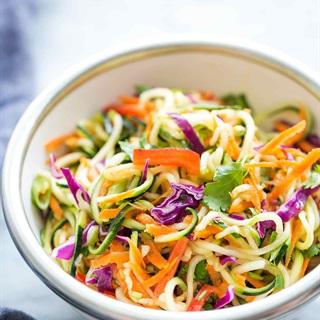 Ăn mì tôm úp như Tóc Tiên mãi cũng chán, đây là 1001 kiểu biến tấu ngon, độc, lạ-3