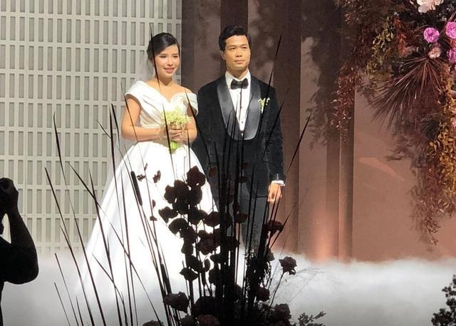 Đám cưới Công Phượng ở Phú Quốc: Sân khấu hoành tráng, dựng bí mật trong đêm-1