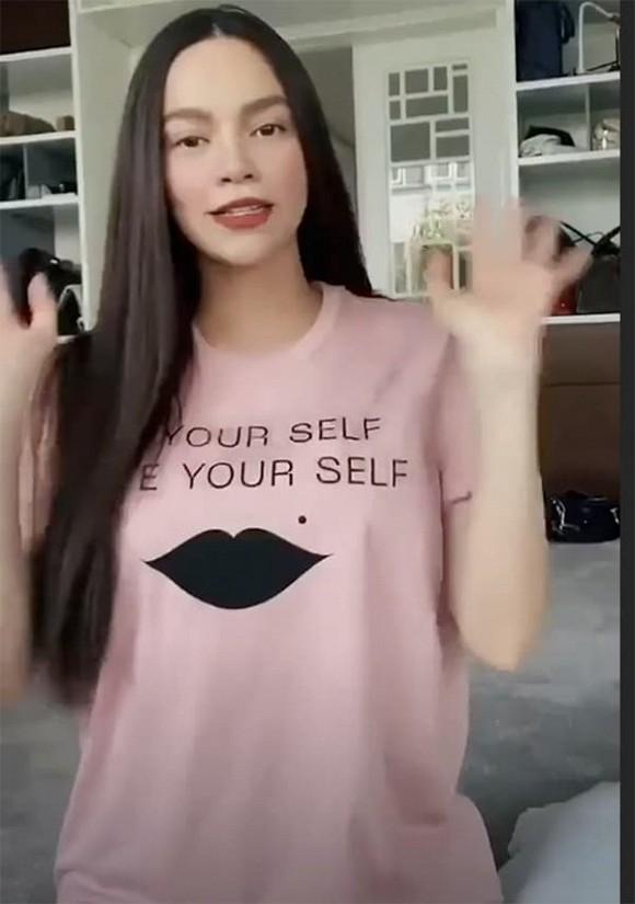 Hồ Ngọc Hà khoe dáng đẹp bất ngờ sau 2 tuần sinh mổ-4