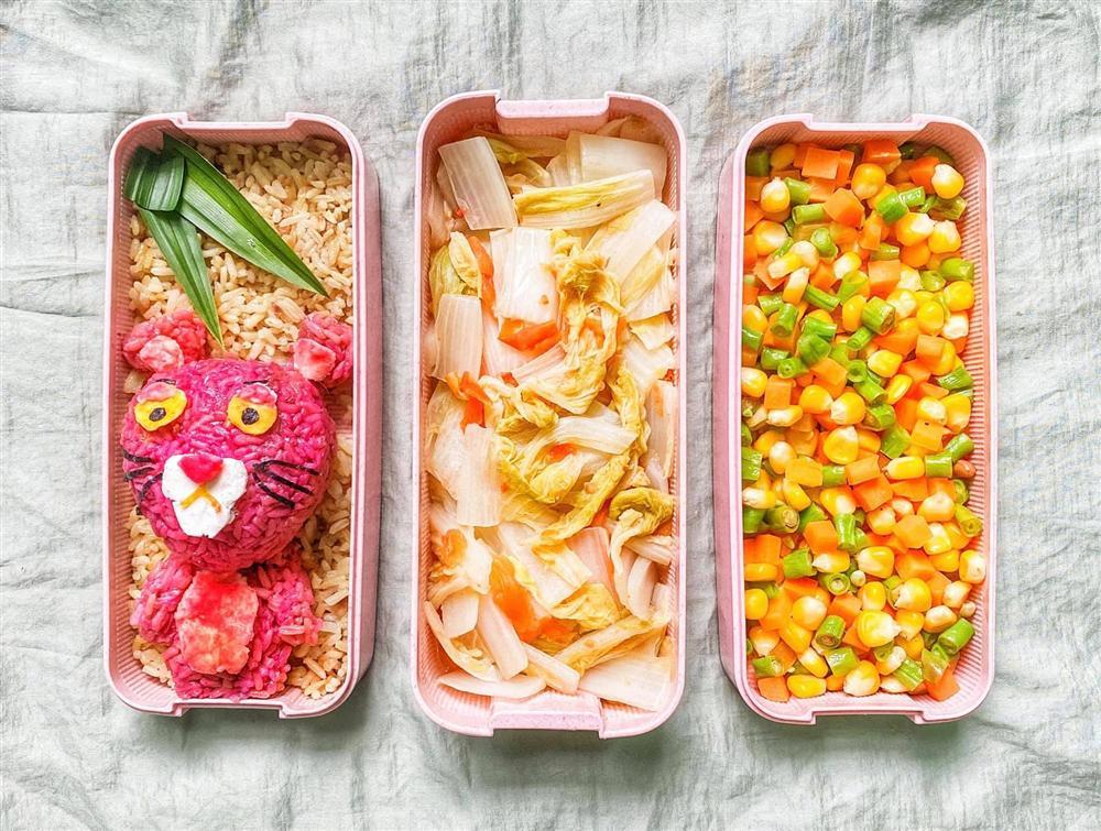 Gái xinh 9x khéo tay chuẩn bị cơm trưa hoạt hình rực rỡ sắc màu, nhìn là mê-10