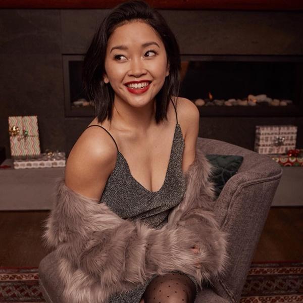 Cuộc sống của cô gái mồ côi ở Cần Thơ thành sao Hollywood giờ như thế nào?-11